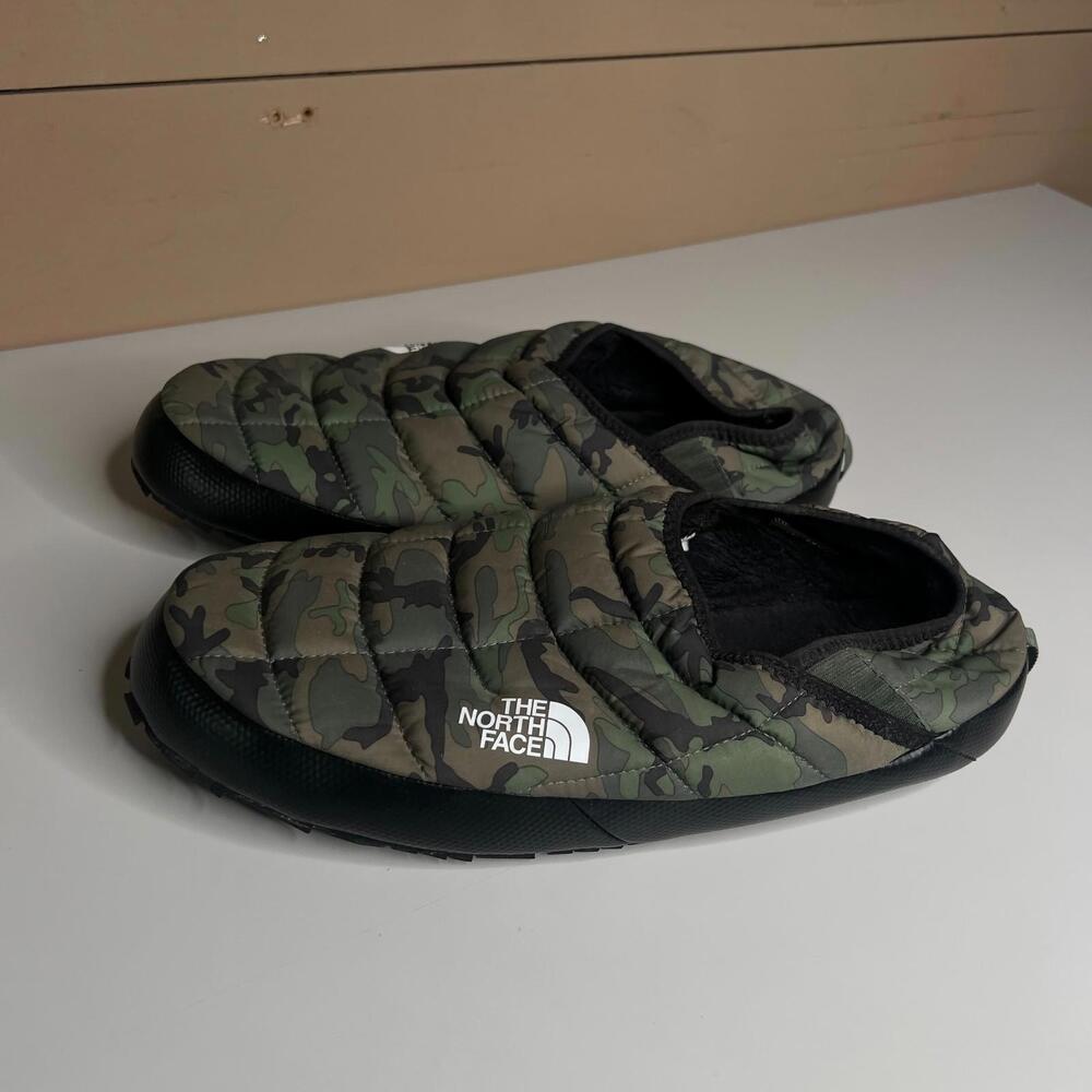The North Face ThermoBall Traction Mule V Slippers Men’s 13 Camo Green